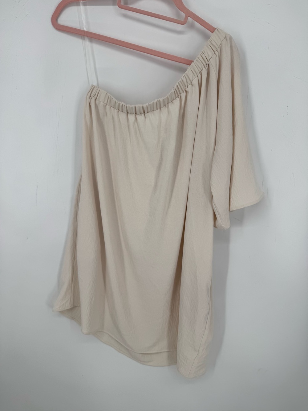 Cherish One-Shoulder Cream Mini Dress Pockets Flowy Coastal Beach Size Small NWT